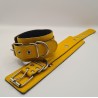 Menottes poignet taille 23.5cm jaune