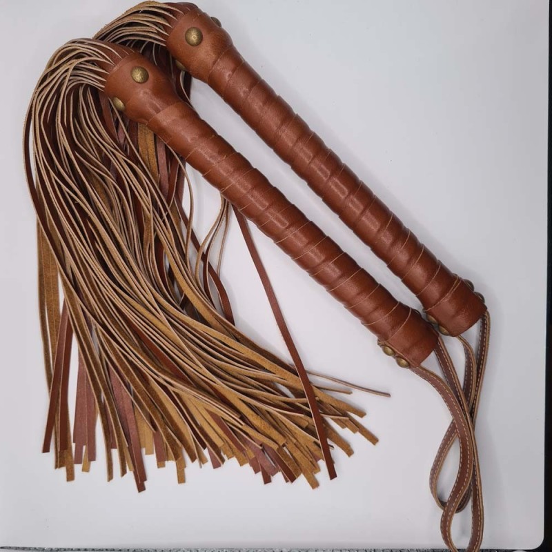 Martinet cuir brun   72cm