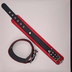 Menottes cheville taille 33.5cm rouge et noire